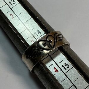 Sterling Silver  BSD Take Flight Winged Heart Ring. Size 3.5